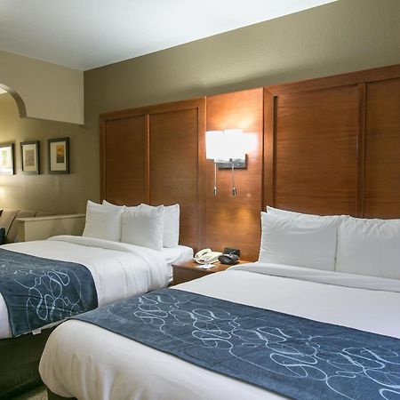 คอมฟอร์ต สวีท ออสติน นอร์ทเวสต์ เลคไลน์ Hotel ภายนอก รูปภาพ